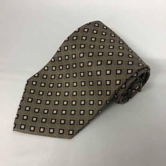 Jos A Bank Mens Tie, Tan Silk - Picture 2 of 5